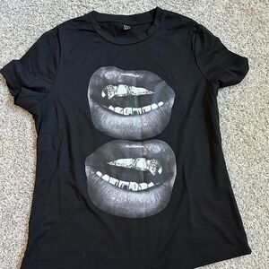 Black SHEIN Graphic Tee SZ Medium